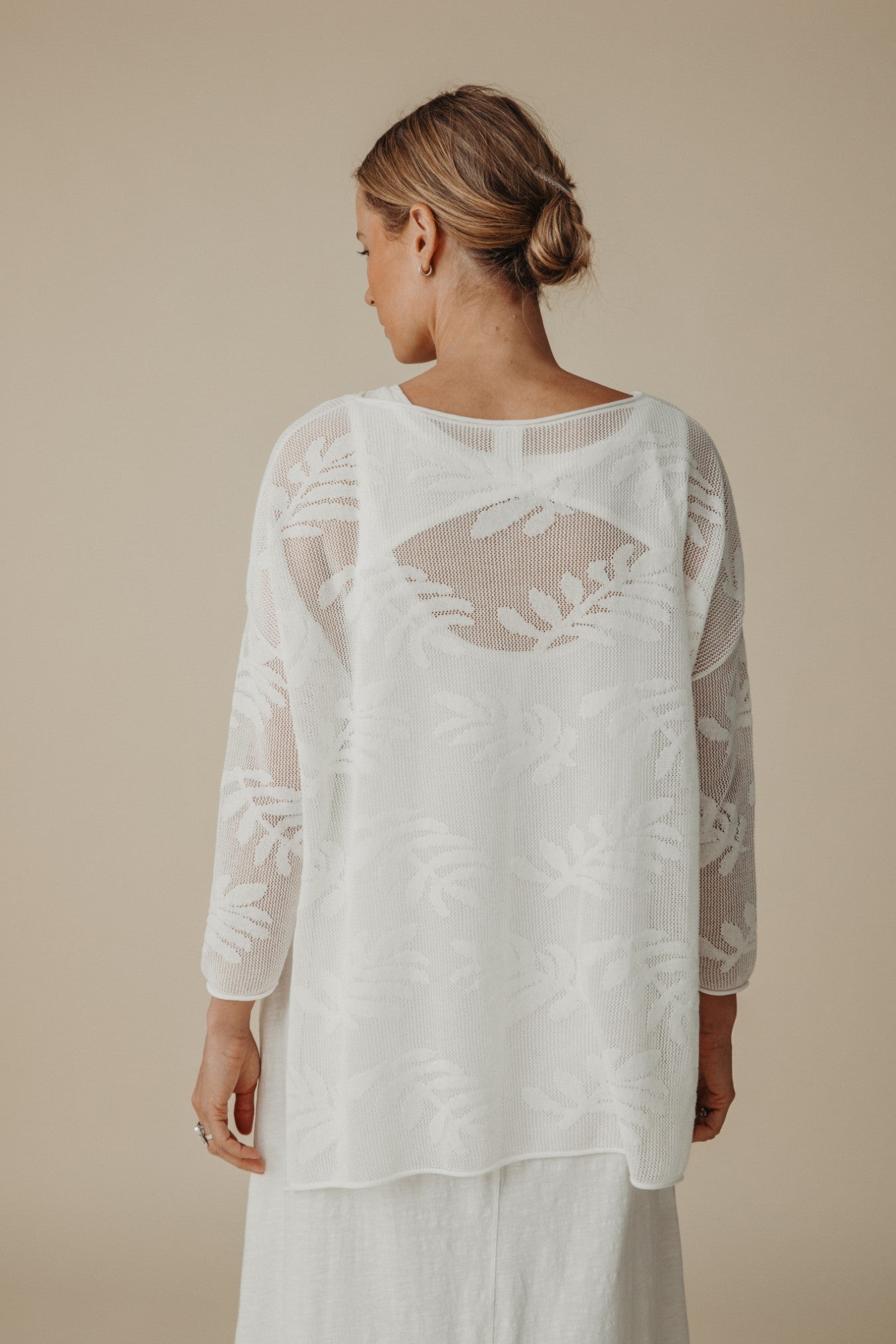 Palm Leaf Intarsia Pullover - White